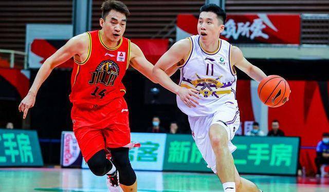  赛季最长连胜诞生，黑马传奇仍在续写