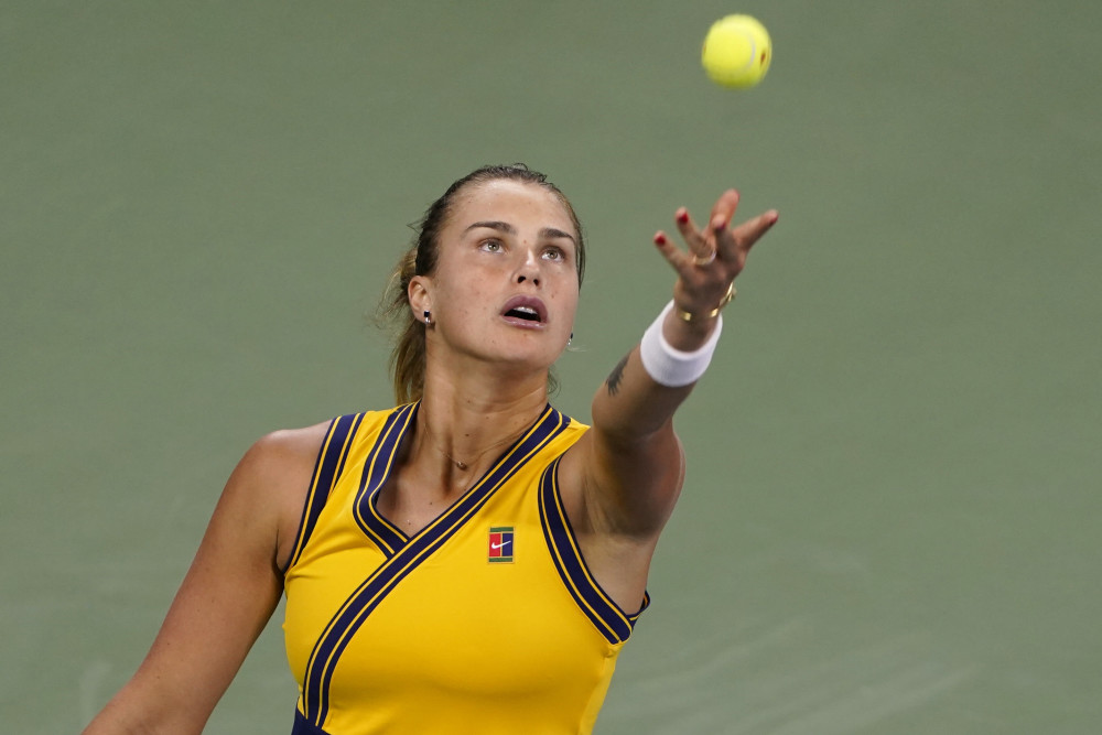  萨巴伦卡发球火力全开，辛辛那提站强势登顶