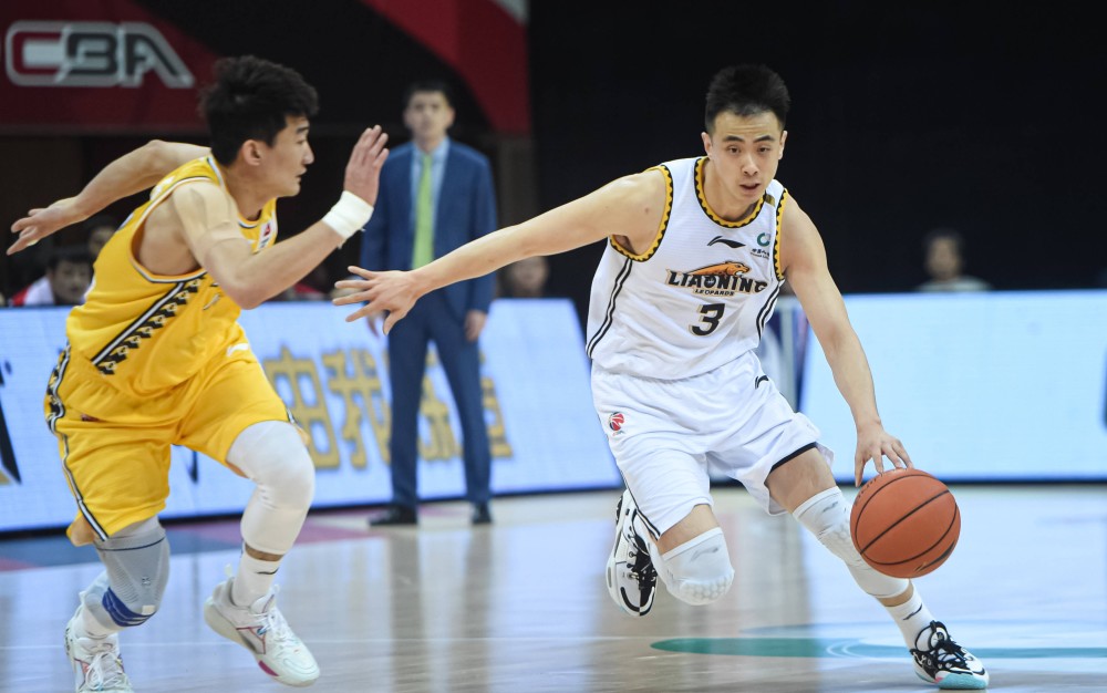  赵继伟末节发威助辽宁逆转浙江广厦