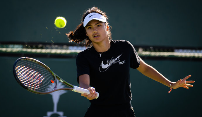  拉杜卡努延续神话，印第安维尔斯背靠背夺冠