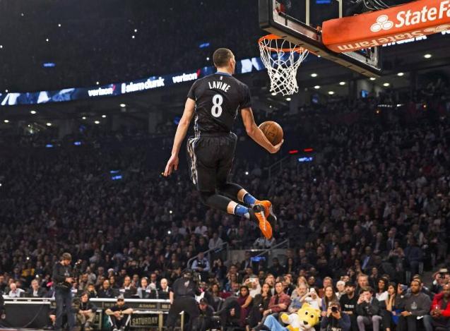  扣篮大赛惊艳全场，空中飞人演绎极致美学